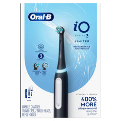 Oral-B iO Series 3 caja y etiqueta informativa con especificaciones y garantías
