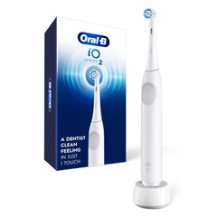 Oral-B iO2 frontal pure white mostrando diseño elegante y limpieza eficaz