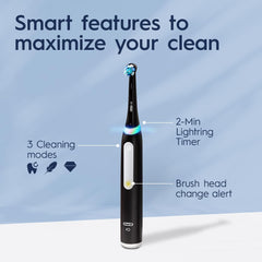Oral-B iO3 cepillado en boca mostrando protección de encías