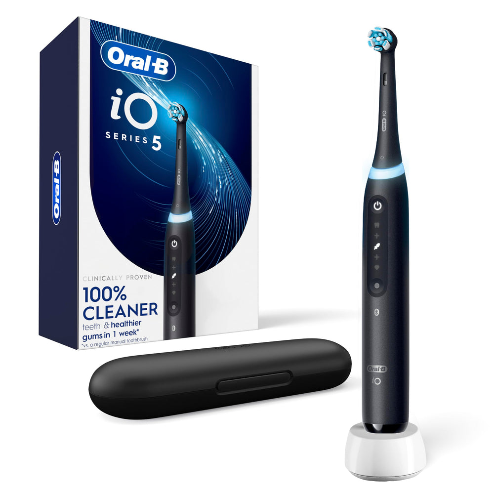Oral-B iO5 frontal en negro mostrando diseño y potencia