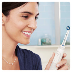 Oral-B detalle de filamentos que muestra diseño que mejora limpieza