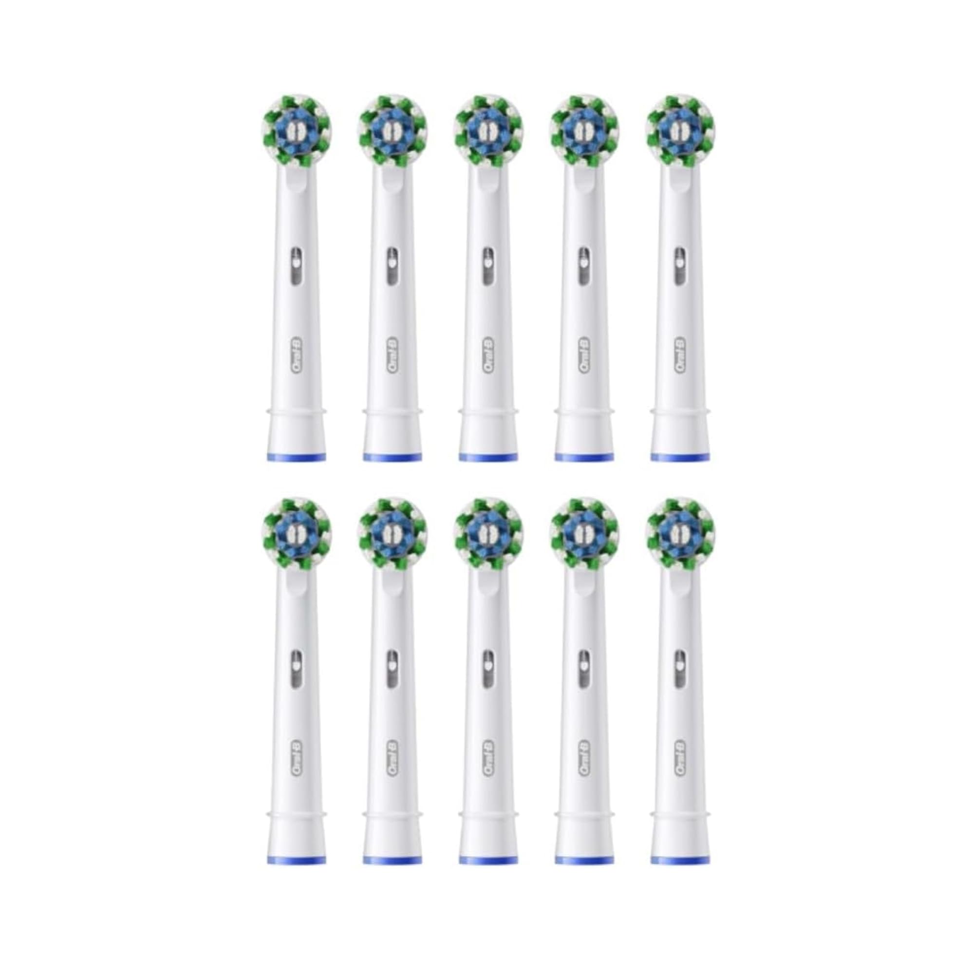 Oral-B pack frontal en embalaje para buzón mostrando 10 cabezales y beneficio de reposición fácil