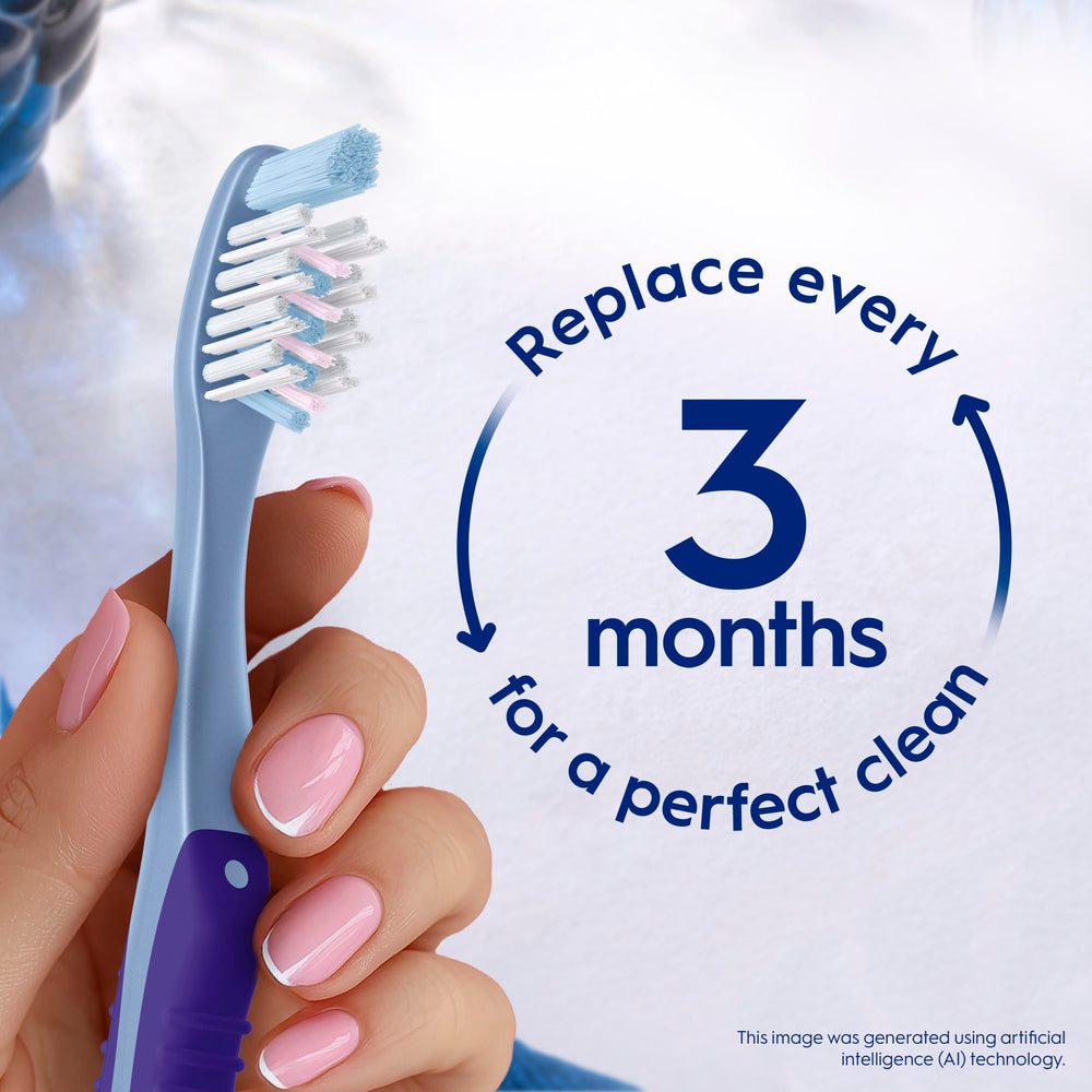 Oral-B persona cepillando mostrando uso correcto y beneficio de cobertura completa