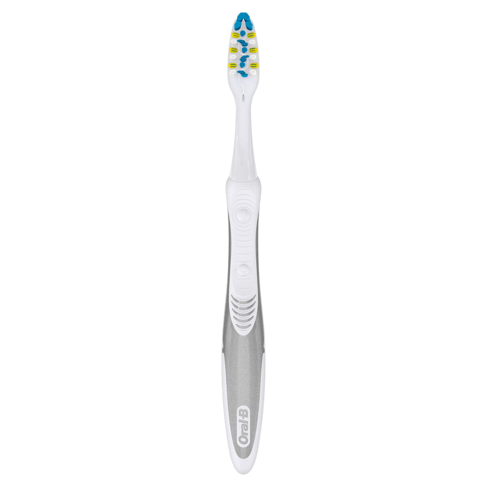 Oral-B Pulsar dentro de neceser de viaje, práctico y sin cables