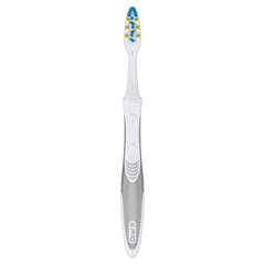 Oral-B Pulsar dentro de neceser de viaje, práctico y sin cables