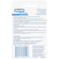 Primer plano de la textura satinada Oral-B Satin Tape con deslizamiento suave