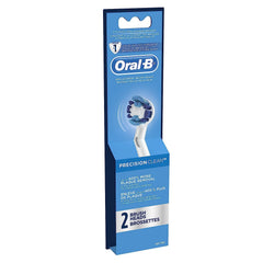 Oral-B tamaño a escala en mano mostrando compatibilidad y ajuste
