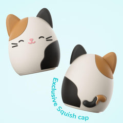 Niño usando ORDO Squishmallows Cam guiado por luces de progreso y audio-háptico