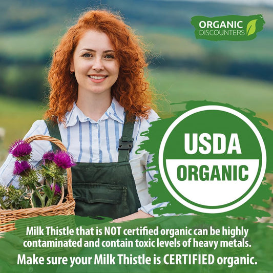 Organic Discounters cápsulas en mano mostrando tamaño y fácil ingestión para uso diario