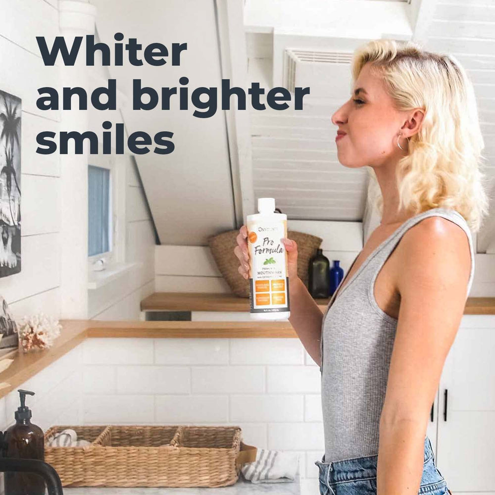 Oxyfresh primer plano de sonrisa ilustrando protección estética dental
