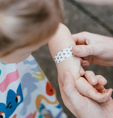 PATCH venda aplicada en rodilla infantil con comodidad y sujeción