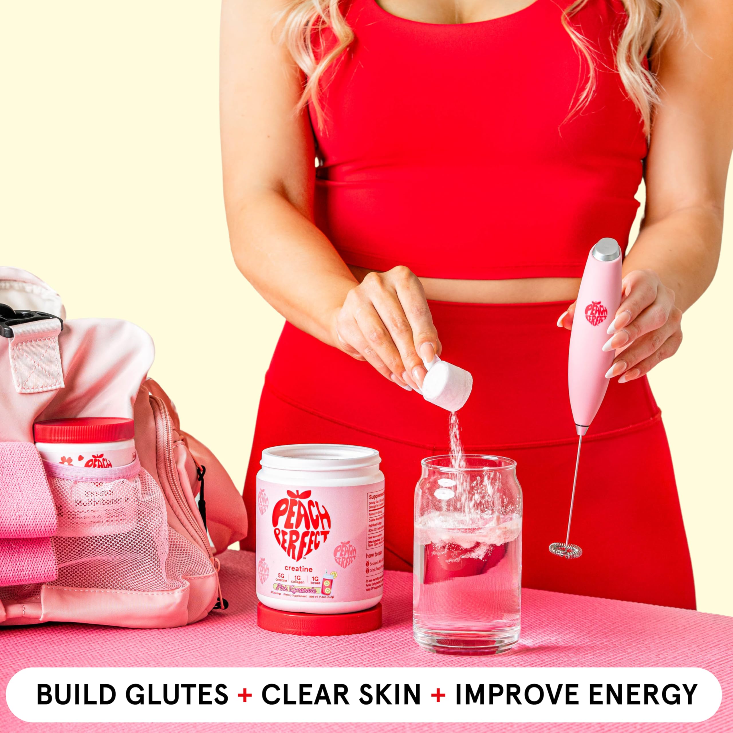 Peach Perfect en estilo de vida junto a equipo de entrenamiento por conveniencia