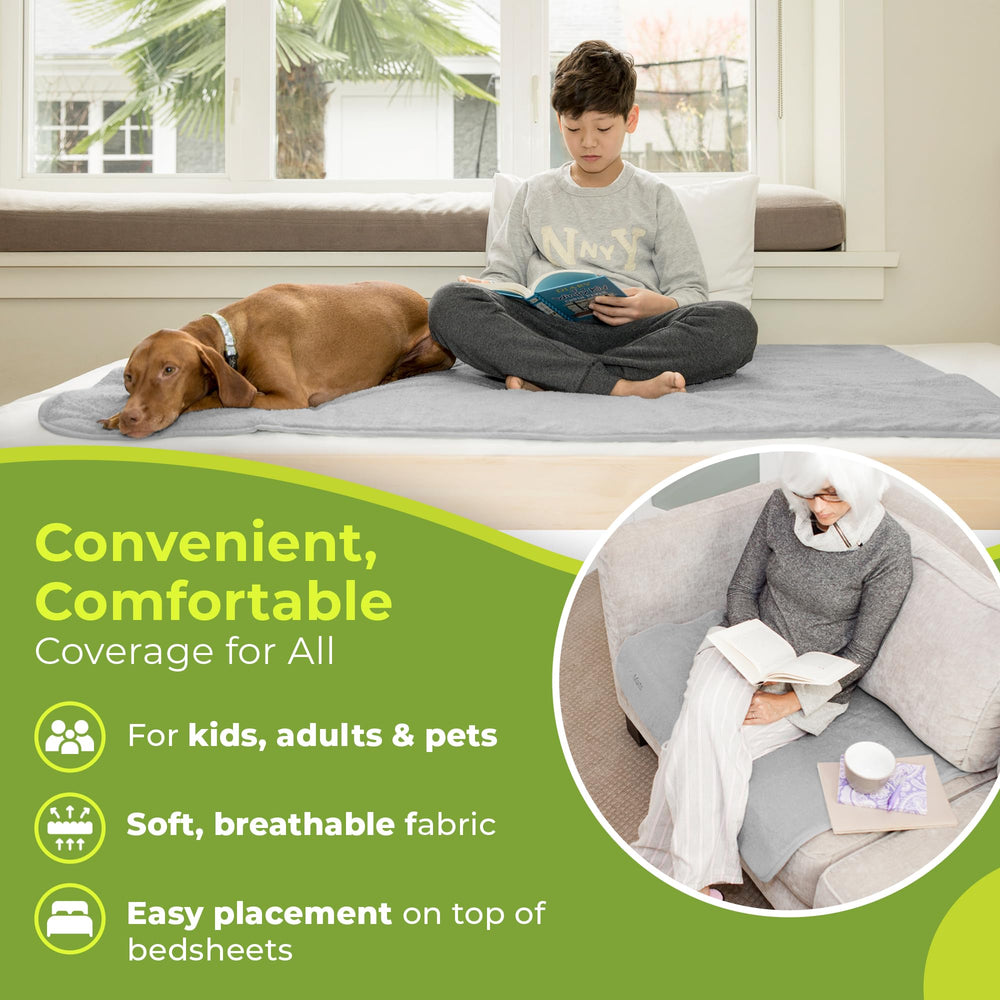 PeapodMats protector colocado sobre cama individual para protección nocturna