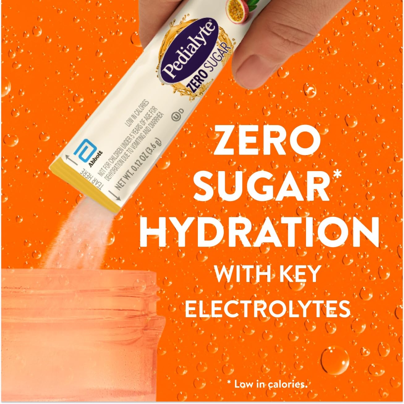 Pedialyte sobre abierto con polvo, textura fina y mezcla fácil de disolver