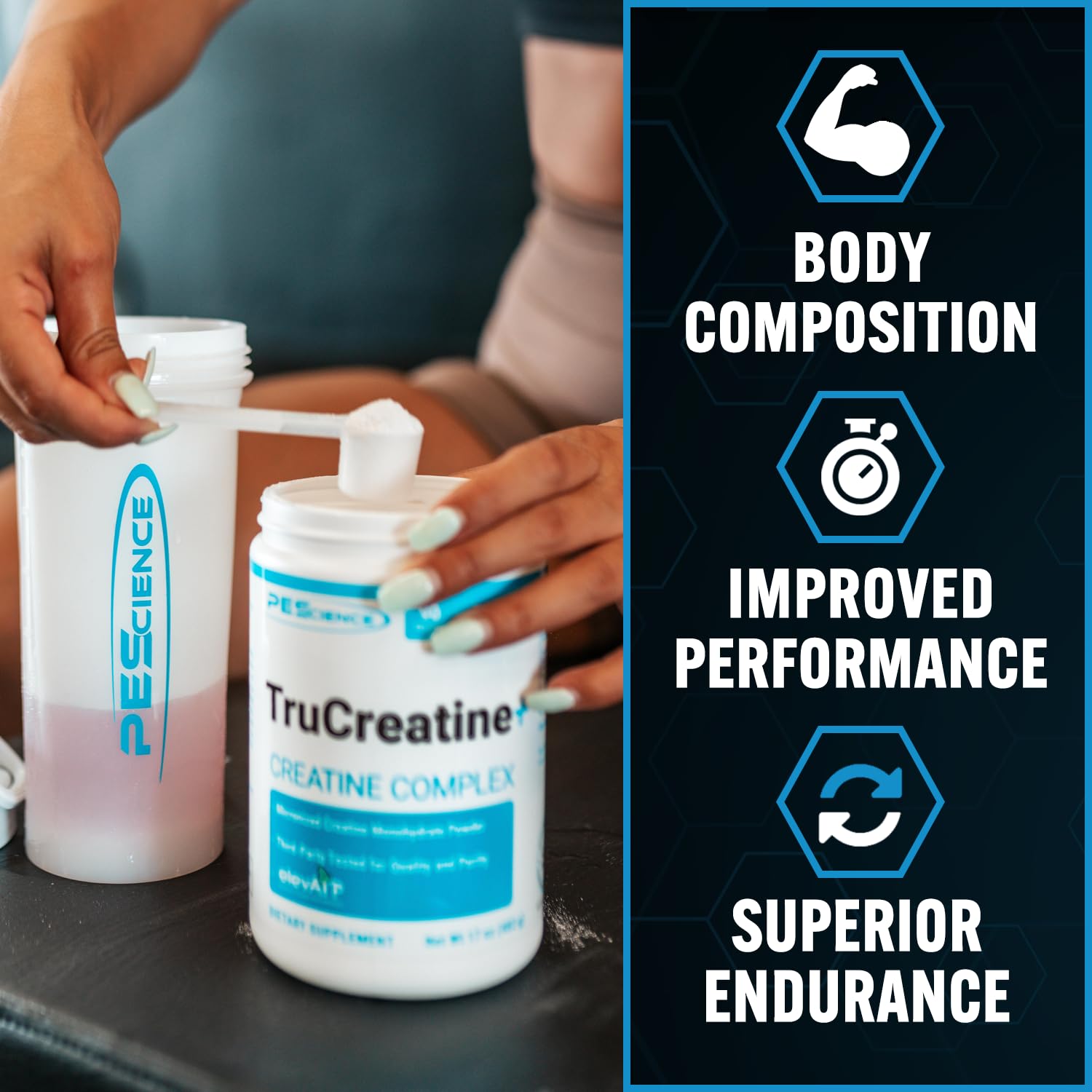 PEScience TruCreatine+ textura en primer plano, polvo micronizado fácil de mezclar
