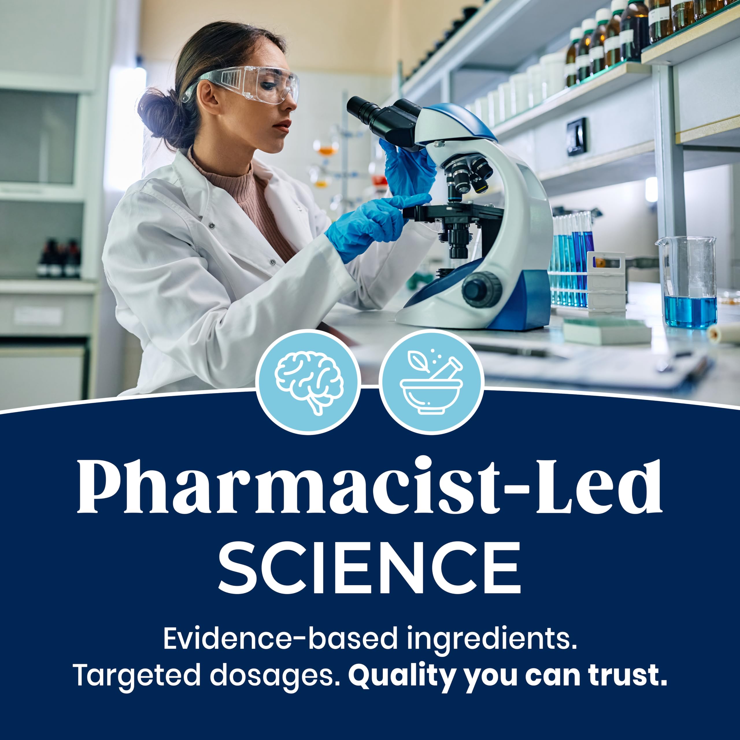Pharmaganics etiqueta ampliada con lista de ingredientes y garantía de calidad
