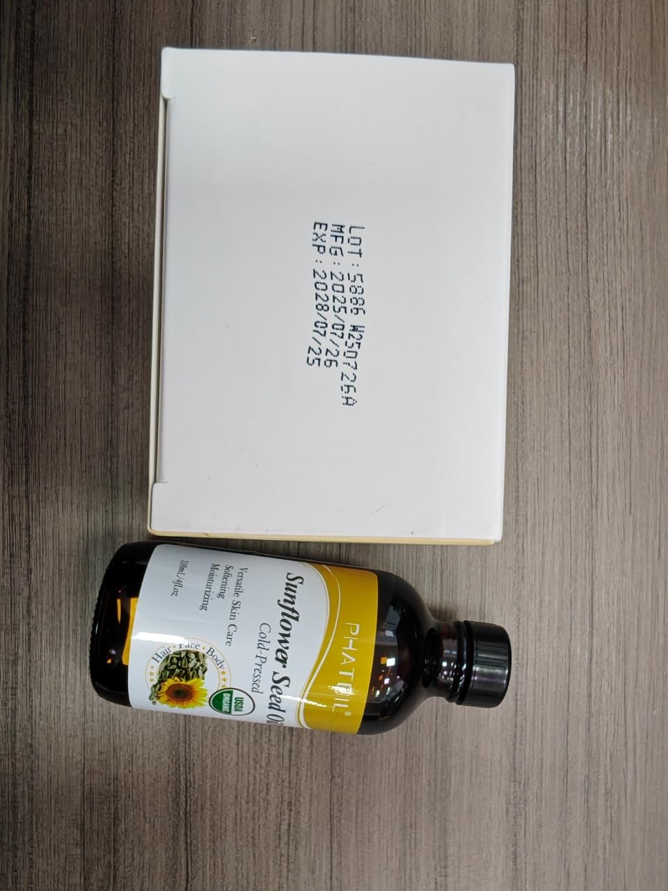 PHATOIL ambiente de baño lifestyle que inspira rutina diaria