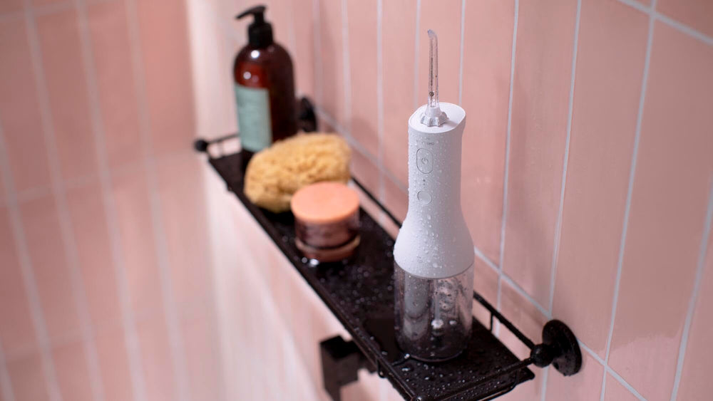 Philips Sonicare comparación de tamaño con objetos cotidianos para referencia viajera