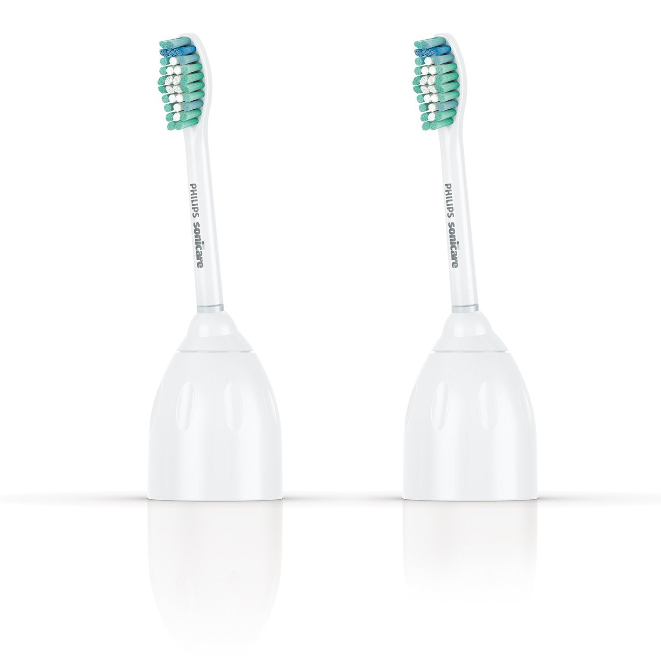 Philips Sonicare en baño sobre soporte mostrando uso cotidiano y organización