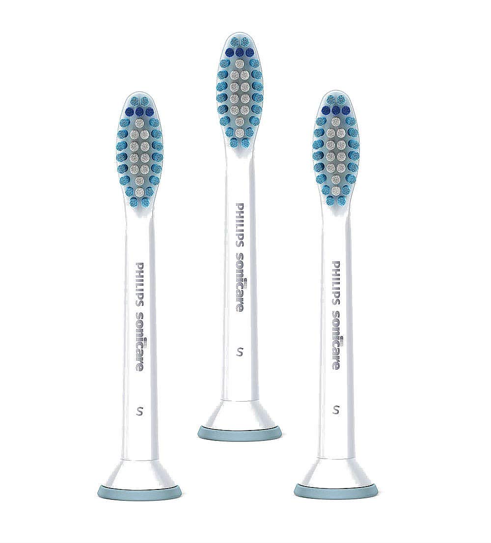 Philips Sonicare cabezal en mano demostrando facilidad de cambio y ajuste