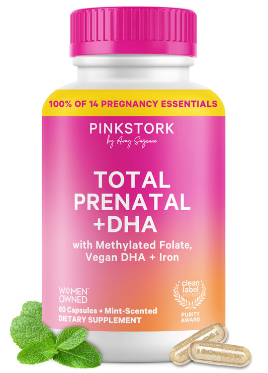 Pink Stork envase frontal Total Prenatal, presenta beneficios completos