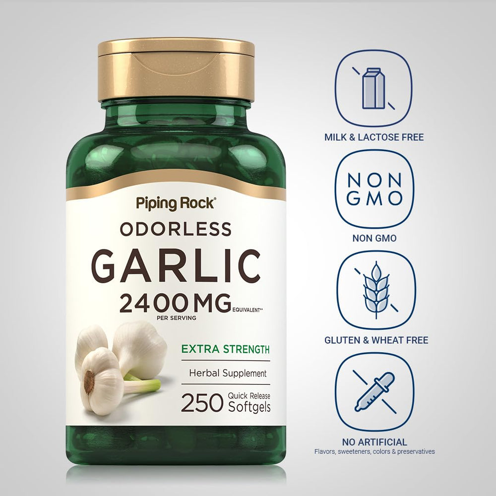 Piping Rock softgel en mano para comparar tamaño y facilitar ingestión