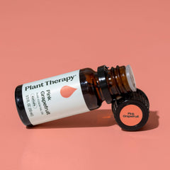 Plant Therapy cáscaras de pomelo rosa que ilustran origen por presión en frío
