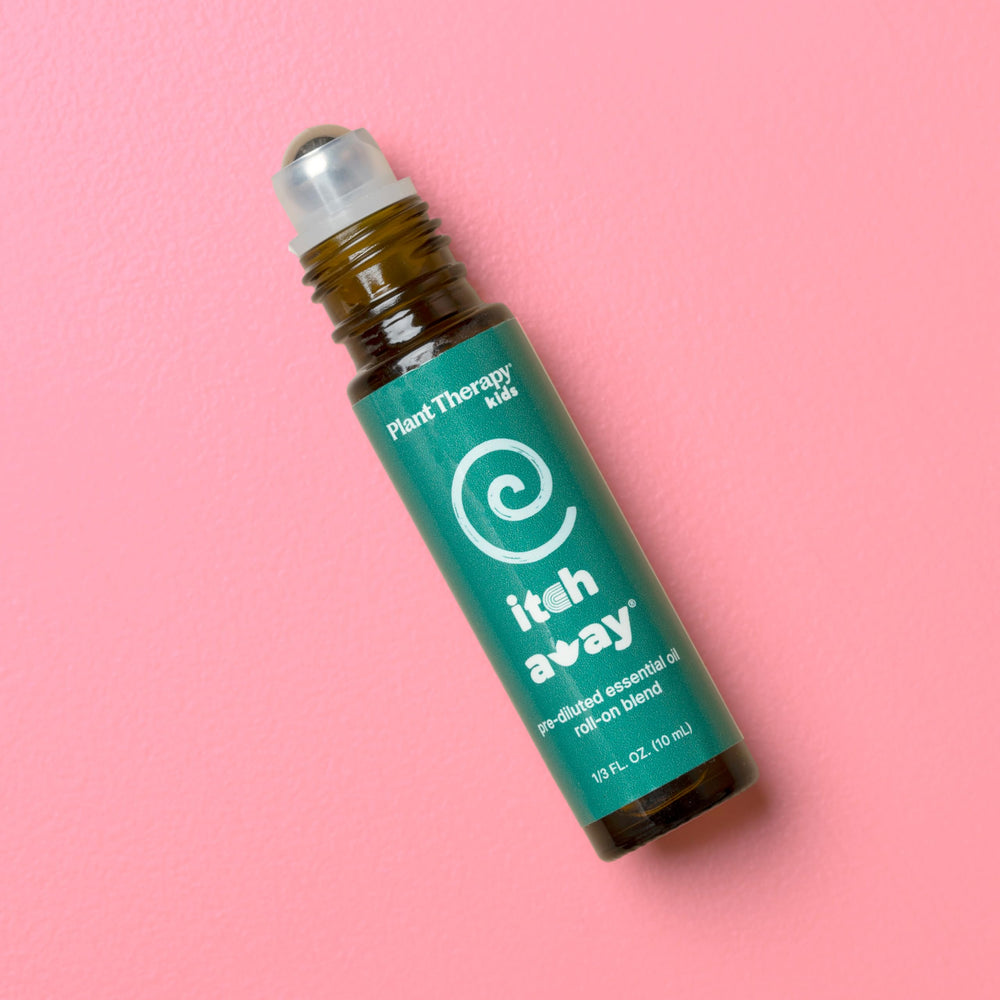 Plant Therapy aplicación sobre picadura en brazo infantil, calma refrescante