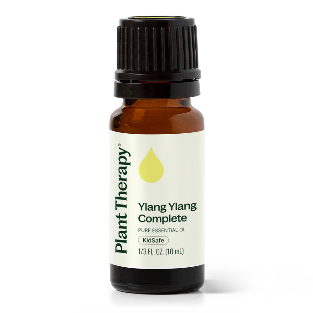 Plant Therapy frasco en mano para comparar tamaño práctico