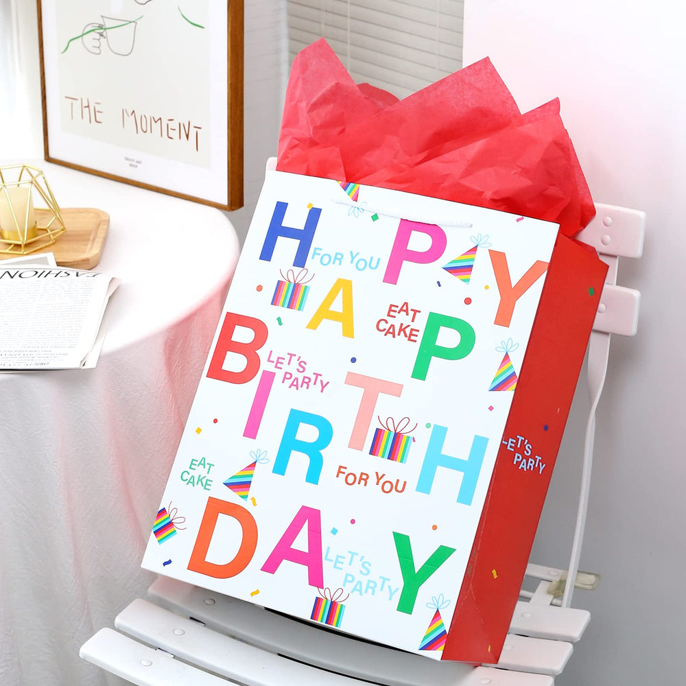 Plauthus diseños de cumpleaños con globos pasteles y texto festivo