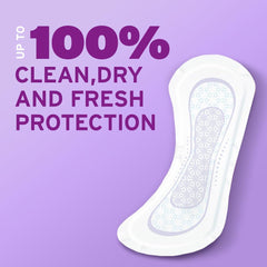 Poise mujer activa sonriendo con protección discreta y confianza