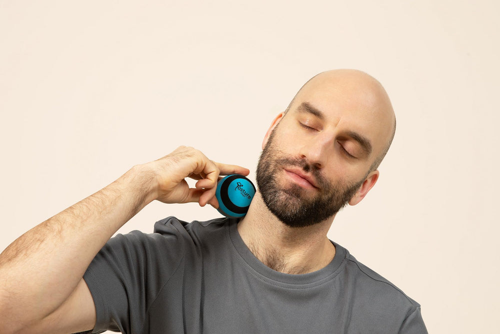 Cierre y textura de la pelota con pinchos Posture Magic para estimulación