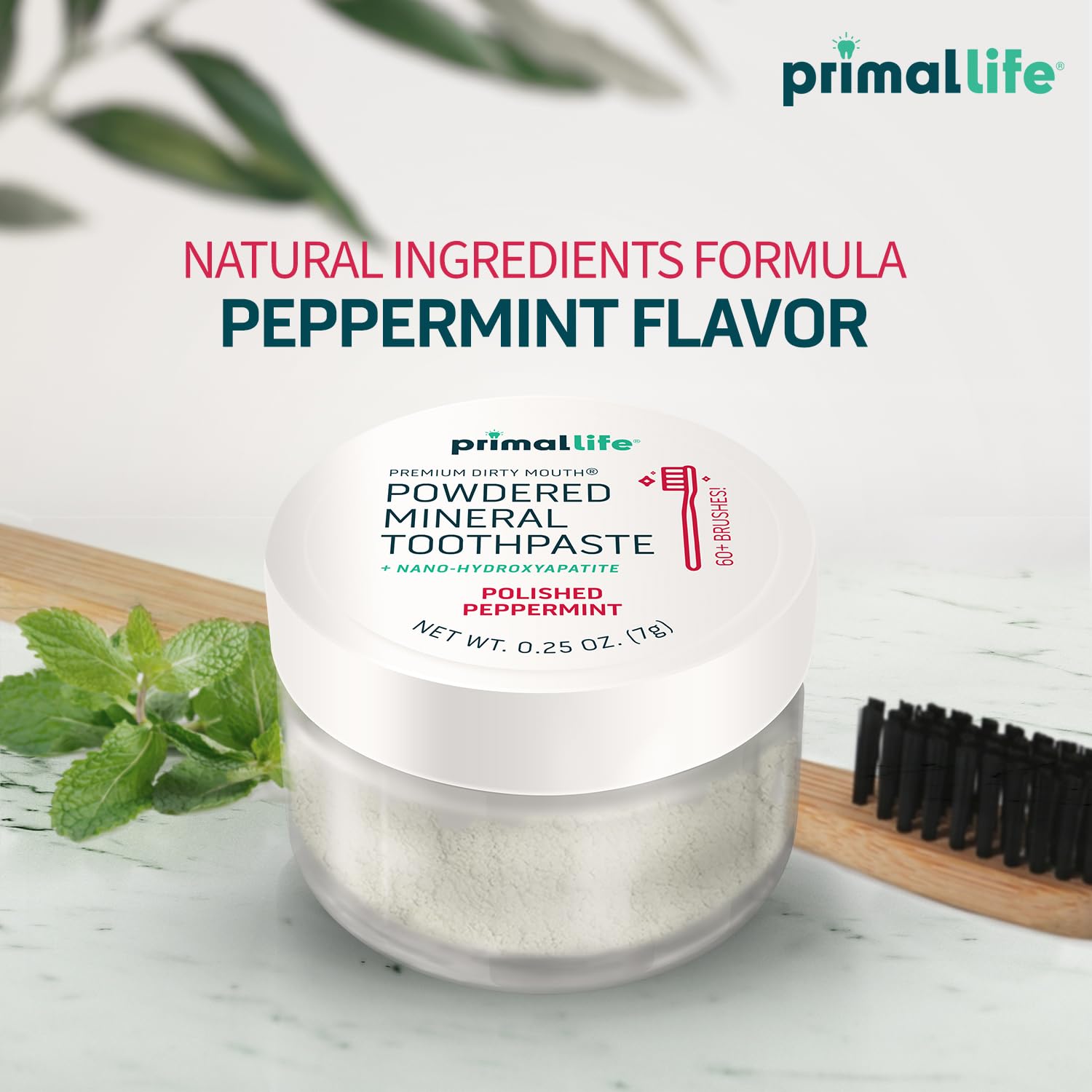 Primal Life Organics comparación de tamaño 0.25 oz junto a monedas para referencia