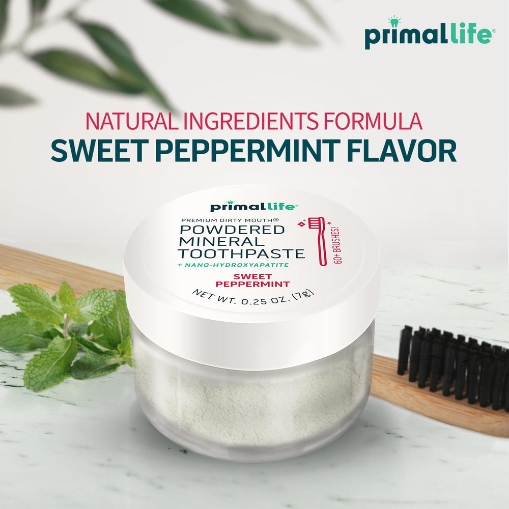 Primal Life Organics envase junto a una moneda para comparar tamaño