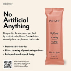ProMix atleta bebiendo durante carrera para mantener energía y electrolitos