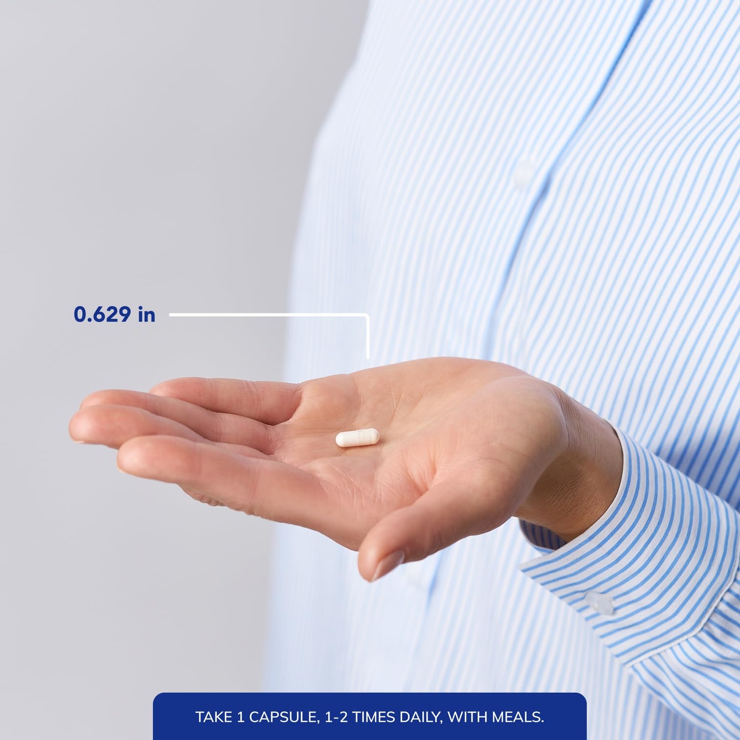 Pure Encapsulations frasco junto a regla para comparar tamaño y cantidad
