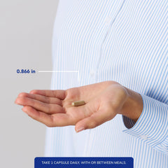 Pure Encapsulations cápsula en mano para comparar tamaño y facilidad
