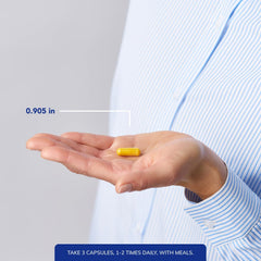 Pure Encapsulations cápsula en mano para comparar tamaño y comodidad de uso