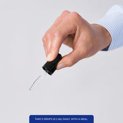 Pure Encapsulations gota del líquido sobre cuchara fácil de administrar