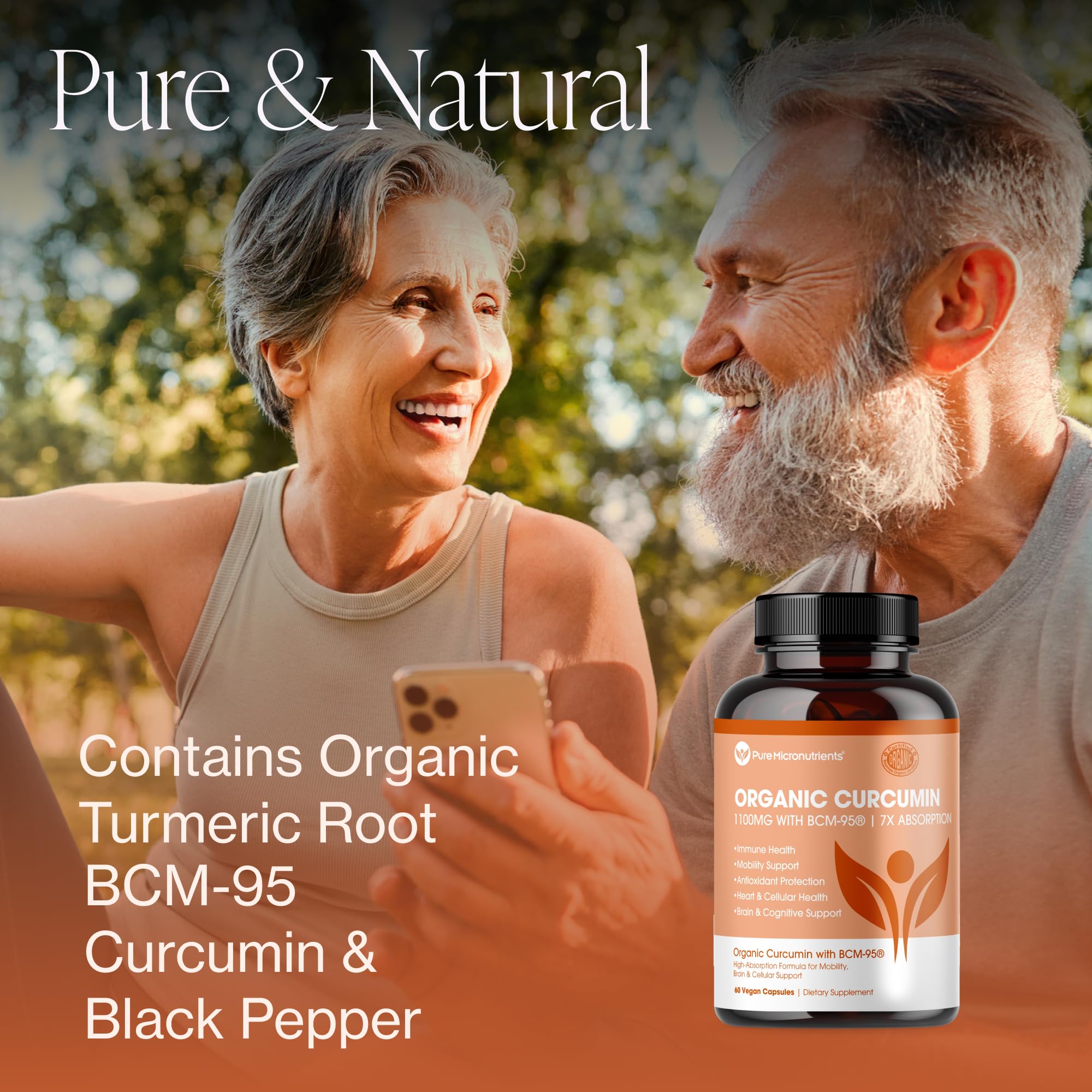 Pure Micronutrients polvo de cúrcuma cercano que muestra textura natural