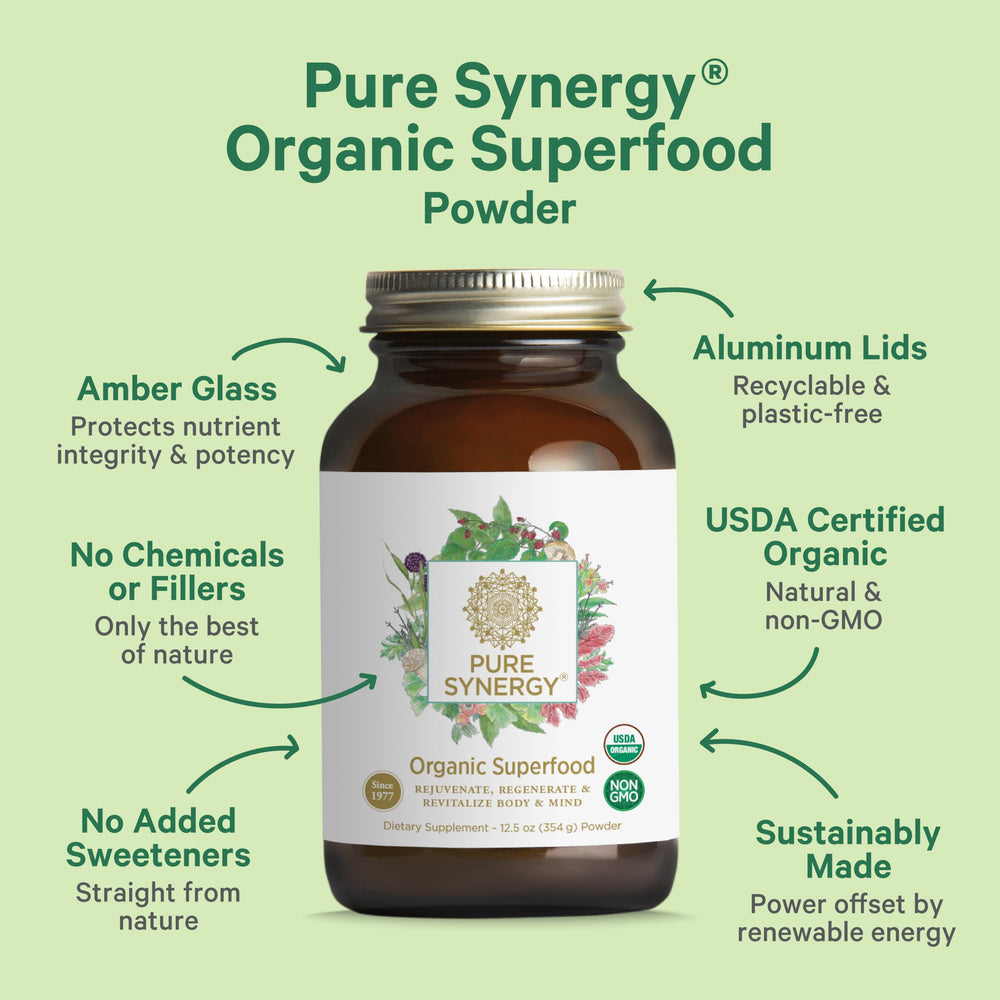 PURE SYNERGY polvo mezclado en batido verde para energía