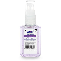 Purell uso en familia niños y adultos usando gel para higiene rápida