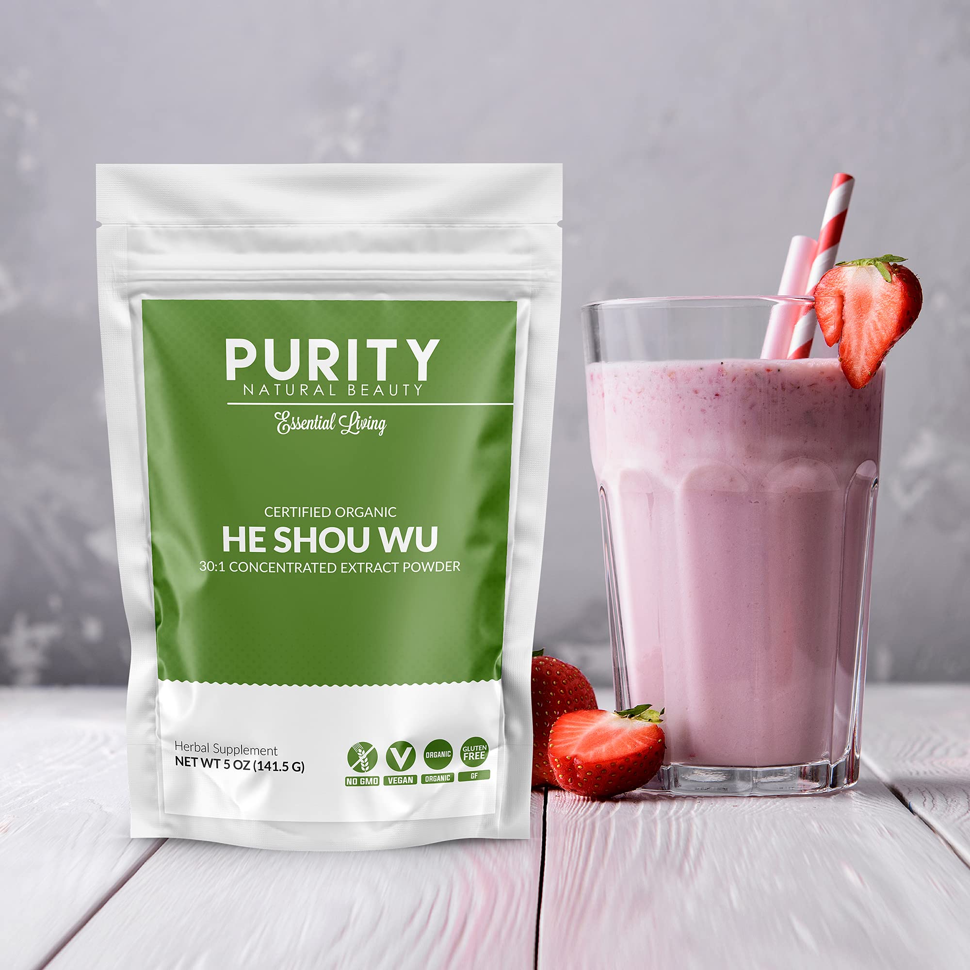 Purity Natural Beauty polvo añadido a batido de frutas, uso versátil diario