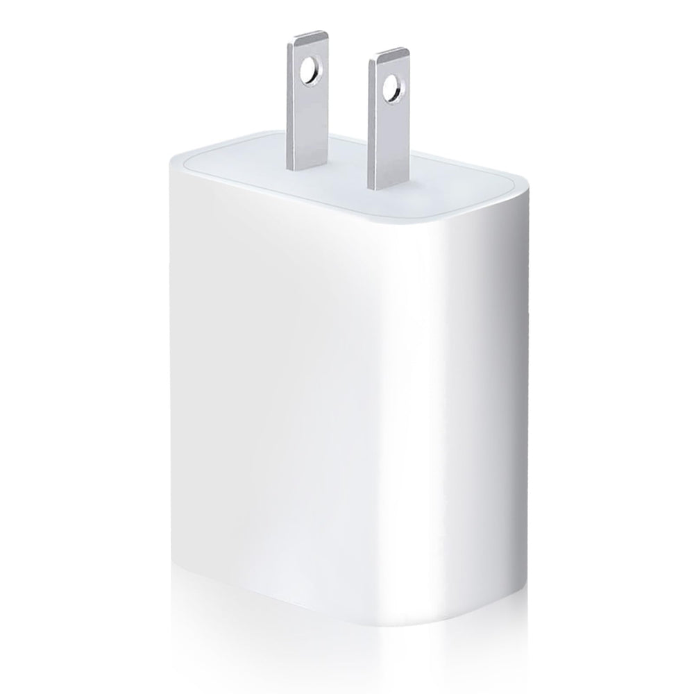 QKCOK cargador frontal mostrando puerto USB y diseño compacto para recarga segura