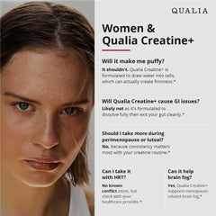 Qualia Creatine porción diaria en mano para controlar dosis y facilidad de uso