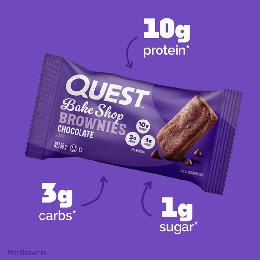 Quest detalle de textura del brownie resaltando chocolate y densidad