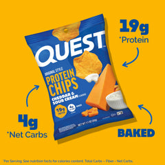 Quest bolsa abierta con chips que resaltan alto contenido proteico