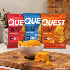 Quest paquete junto a una mano para comparar tamaño de la porción individual