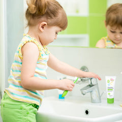 Rain producto en baño infantil, integración en rutina