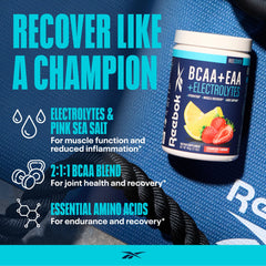 Reebok vaso con bebida mezclada hidratación refrescante tras ejercicio